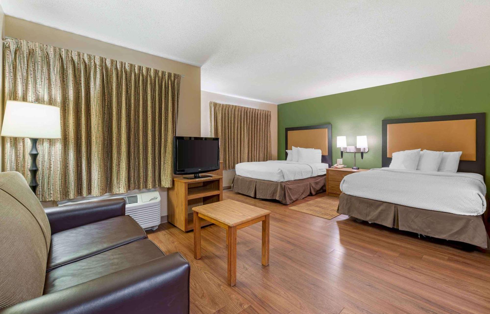 Extended Stay America Select Suites - Providence - Airport Warwick Bagian luar foto