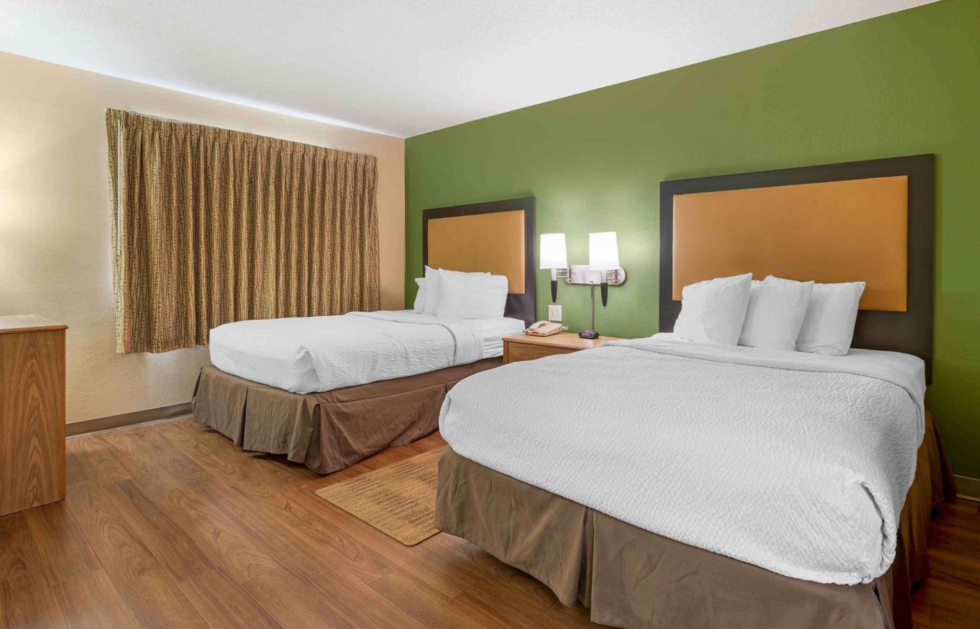 Extended Stay America Select Suites - Providence - Airport Warwick Bagian luar foto